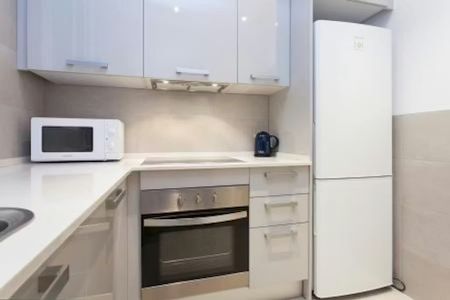 Plaça de les Olles, Barcelona, Catalonia 08003 - Photo 5