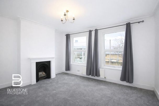 3 bedroom terraced house to rent - Photo 1