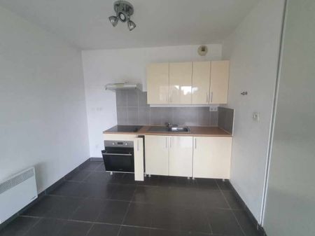 Location Appartement 2 pièces 44m² AULNOY LEZ VALENCIENNES 59300 - Photo 4