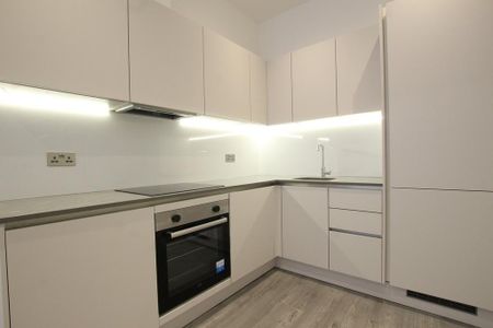 2 bedroom apartment to rent - Photo 3