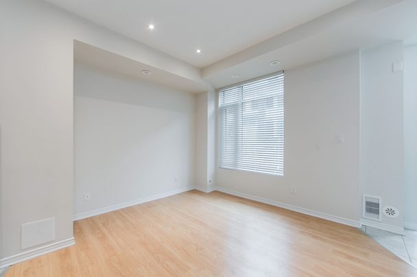For Lease - 23 Applewood Lane Unit# 79, Toronto, Ontario - Photo 1