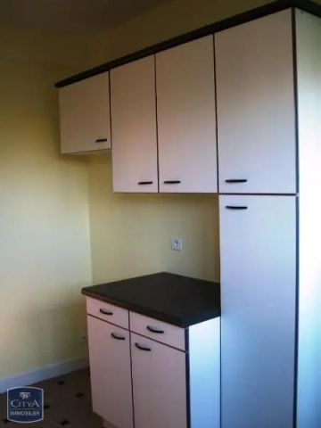 Appartement à louer 4 pièces 76.24m² - Photo 2