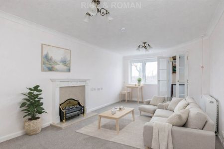 1 Bedroom Apartment, Bentley Court – Camberley - Photo 4