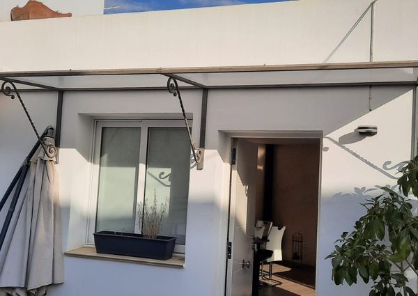 Se alquila chalet independiente en Jávea