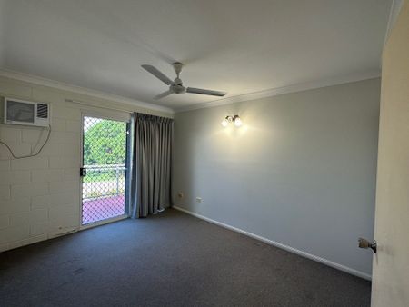4/39 Sycamore Street, Pimlico - Photo 5