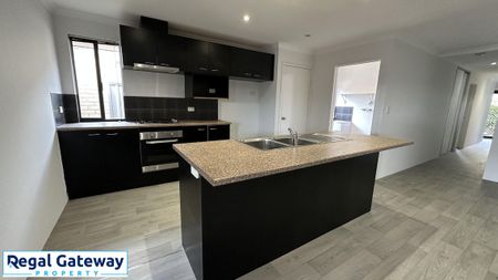 12 Newhaven Parade, BYFORD WA 6122 - Photo 5