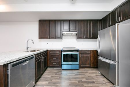 For Lease - 59 Creekbank Road, Toronto, Ontario - Photo 2