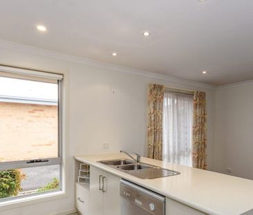 2/13 Bradford Avenue, Prospect Vale, Tas 7250 - Photo 3