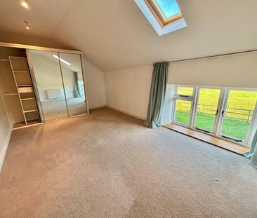 2 bedroom semi-detached house to rent - Photo 4