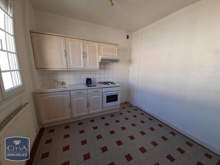 Location Maison 2 pièces 43m² ST FERREOL D AUROURE 43330 - Photo 5