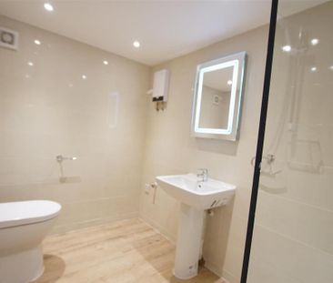 1 bedroom semi-detached bungalow to rent - Photo 6