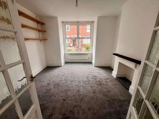 Madeline Road, Petersfield, Hampshire, GU31 - Photo 1