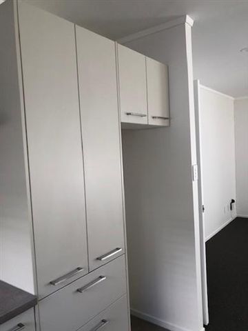 NEAR NEW - 2 BEDROOM UNIT - SAINT HELIERS - Photo 5