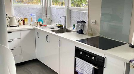 3 Bedroom Home in Redwoodtown - Photo 4