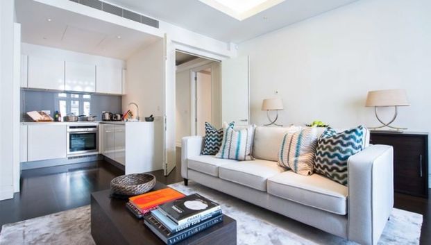 62 Green Street, Mayfair, London, W1K - Photo 1