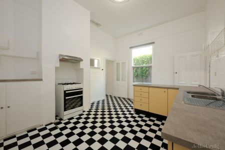 19 Henry Street, Northcote - Photo 2