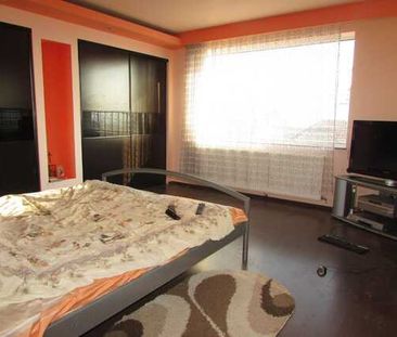 Apartament in casa, 72 mp, terasa, gradina 400mp, spatiu depozitare 120mp, zona strazii Doinei - Photo 4