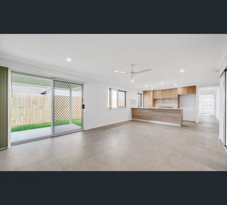 31 Titan Crescent, Banya, Qld 4551 - Photo 5
