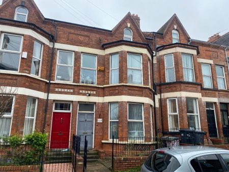 8 The Mount, Belfast, BT5 4NA - Photo 3