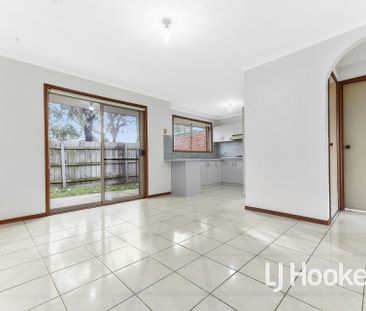 3/45 Cairns Road, Hampton Park VIC - Photo 3