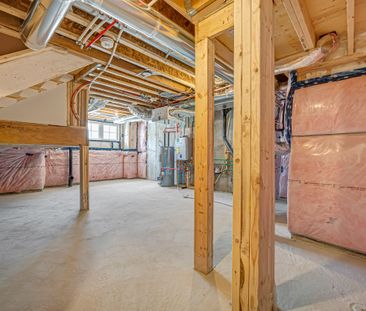 For Lease - 21 Victor Metcalf Lane, Richmond Hill, Ontario - Photo 3