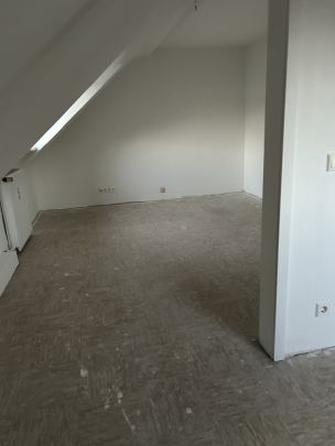 Friedrich-Ebert-Straße 251, 47179 Duisburg - Photo 1