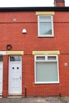 4 bedroom property to rent in Salford - Photo 3