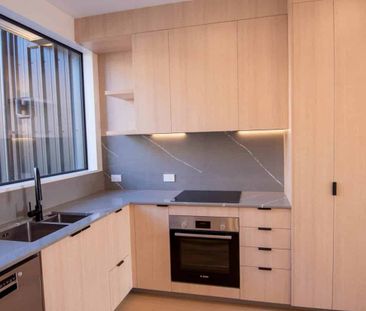 COZY & STYLISH 2 BEDROOM HOME - Photo 2