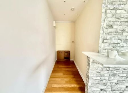 Room To Let - Photo 4