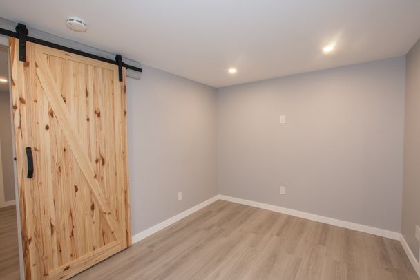 Charming 1-Bedroom Apartment for Rent in Niagara Falls! - Photo 1