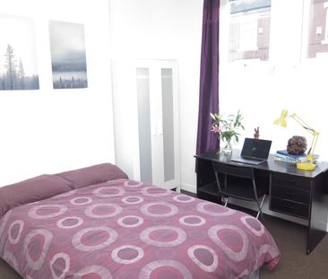 3 Bed Terraced House, Claremont Road, M14 - Photo 1