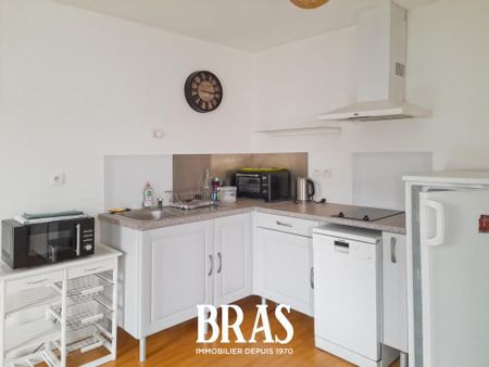 Location Appartement 2 pièces Meublé 42m² VANNES 56000 - Photo 2