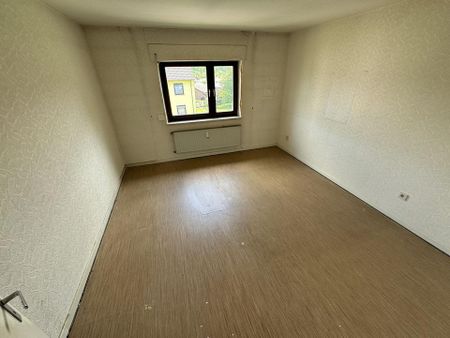Helle 3-Zimmer-Wohnung in ruhiger Lage von Baumholder – bezugsfertig und gut angebunden [HMR-O64E06] - Foto 2