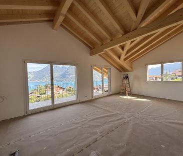 Attraktive Dachwohnung, Grosszügiger Balkon mit Seesicht, Erstbezug... - Photo 3