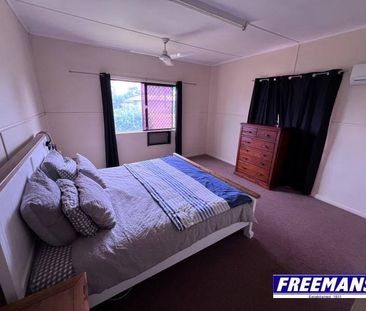 Fabulous Family Home with 9x7.5m shed extra high for mobile home & ... - Photo 3