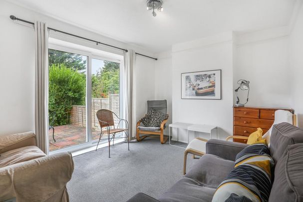 4 bedroom semi-detached house to rent - Photo 1