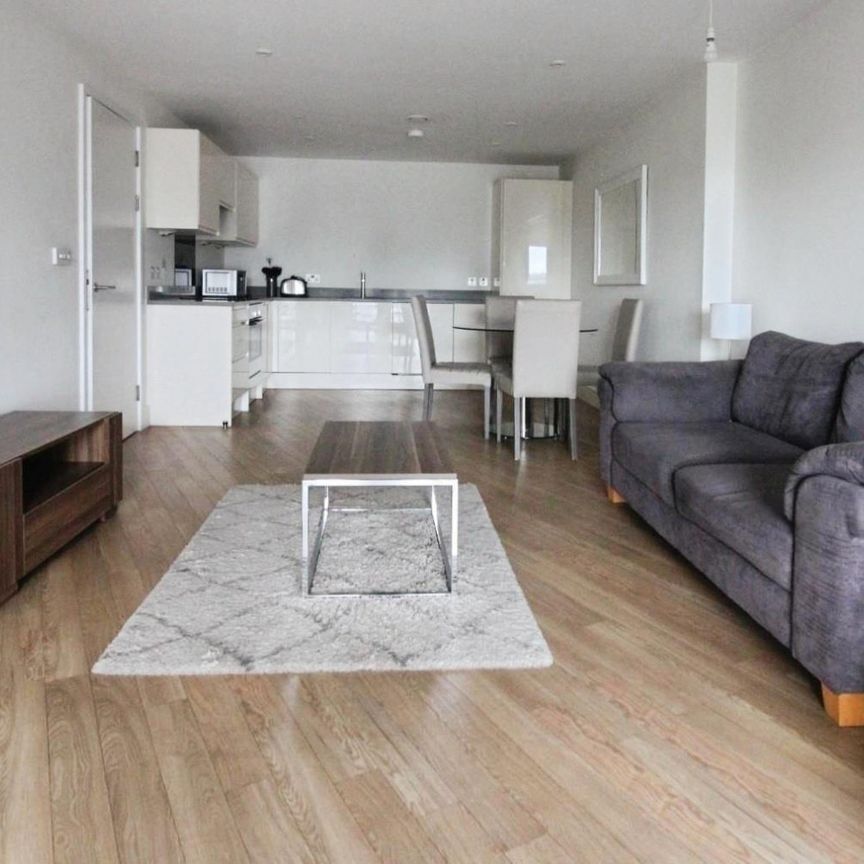 1 bedroom Flat To Let - Photo 1