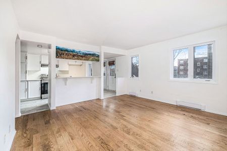 For Lease - 1204 Shillington Avenue Unit# 16, Carlington - Central Park, Ontario - Photo 3