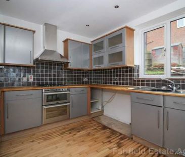 3 bedroom property to rent in Watford - Photo 6