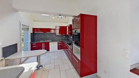 Location Maison 7 pièces 180m² - Photo 4