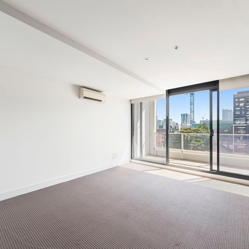 Unit 323/32 Bray Street, South Yarra. - Photo 1