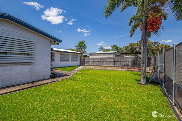 Family-Friendly Oasis in Kirwan - 39 Gouldian Avenue - Photo 1