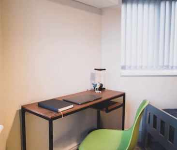 High Spec Cozy Double Room- Happy Land North - Photo 4
