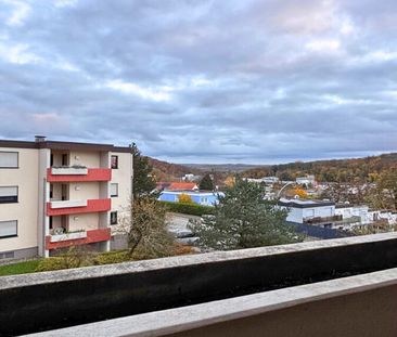 Gepflegte 2-ZKB-Wohnung mit Balkon & Außenstellplatz - Photo 6