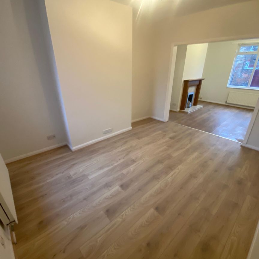2 bed terraced house to rent in Mowbray Road, Stockton-on-Tees - Photo 1
