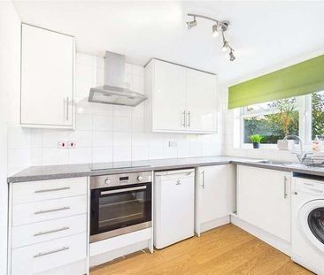 Cotswold Way, Tilehurst, Reading, Berkshire, RG31 - Photo 1