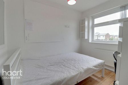 3 bedroom terraced house to rent - Photo 3