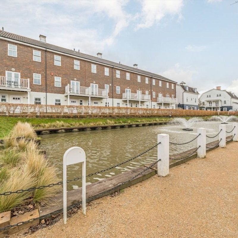 Beaumont Drive, KT4, London - Photo 2