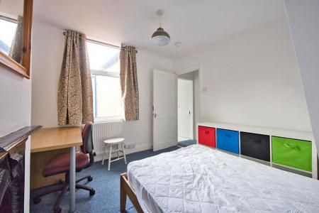 Avenue Road Extension, Leicester - Photo 3