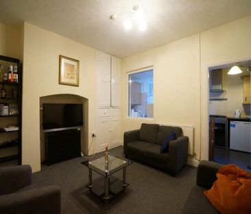 19 Friars Road - Photo 1